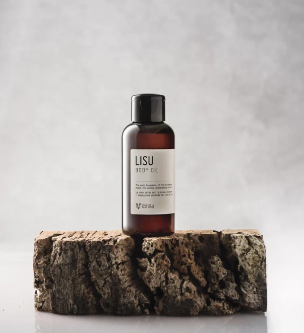 IMMAGINE OLIO CORPO LISU IN BOCCETTA AMBRATA