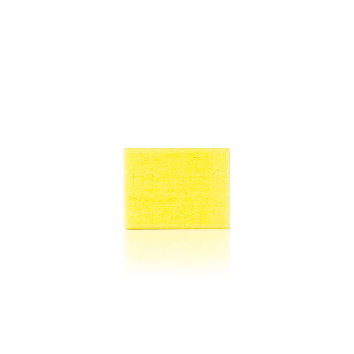shampoo solido Officina Naturae in formato mini size, forma compatta.colore giallo.