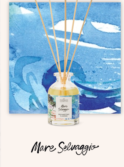 Mare Selvaggio

Profumatore d’ambiente Domea Mare Selvaggio in vetro con bastoncini diffusori, etichetta illustrata e ispirazione marina.
